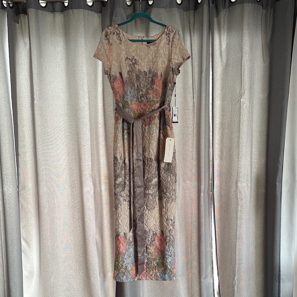 Floral Matelassé Column Gown by Adrianna Papell, Size 12, NWT